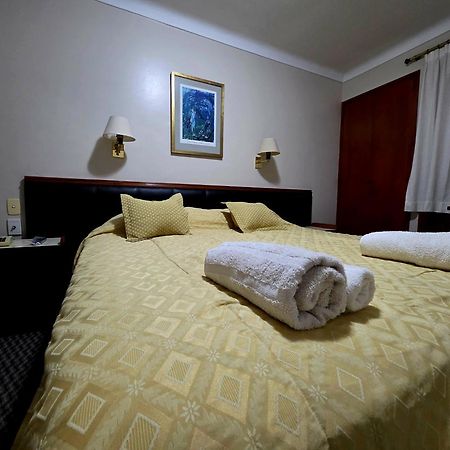 Hotel Presidente San Miguel de Tucumán Esterno foto