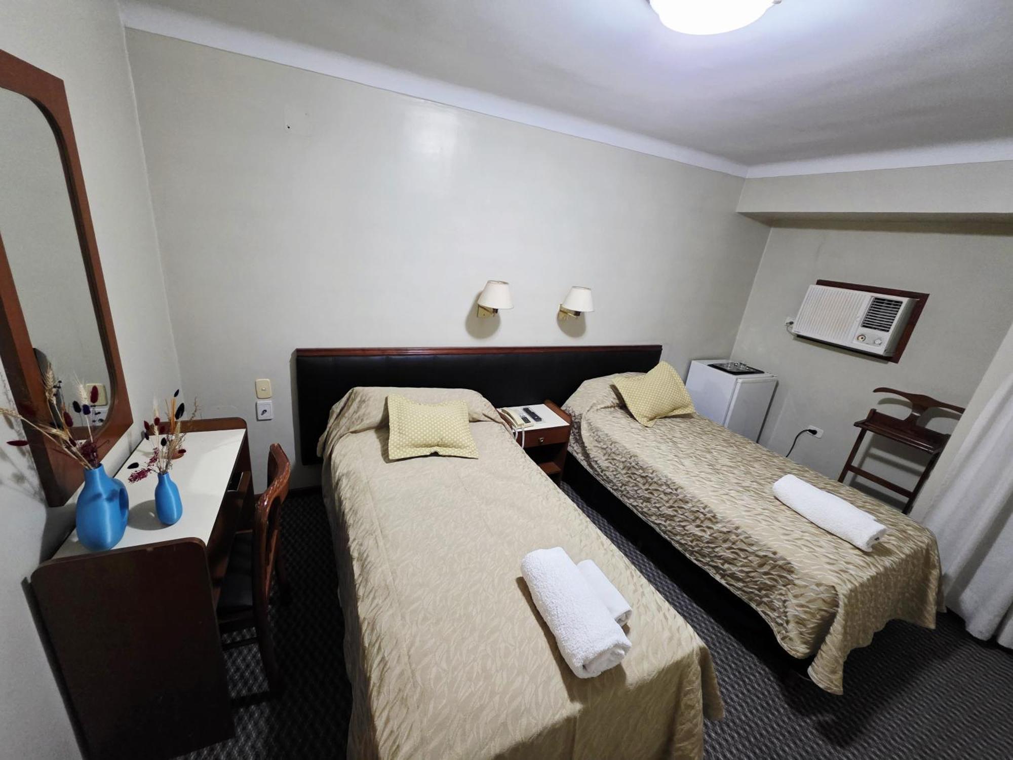 Hotel Presidente San Miguel de Tucumán Esterno foto