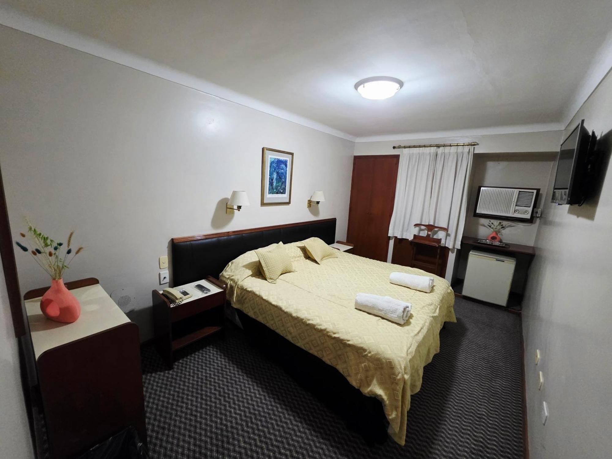 Hotel Presidente San Miguel de Tucumán Esterno foto